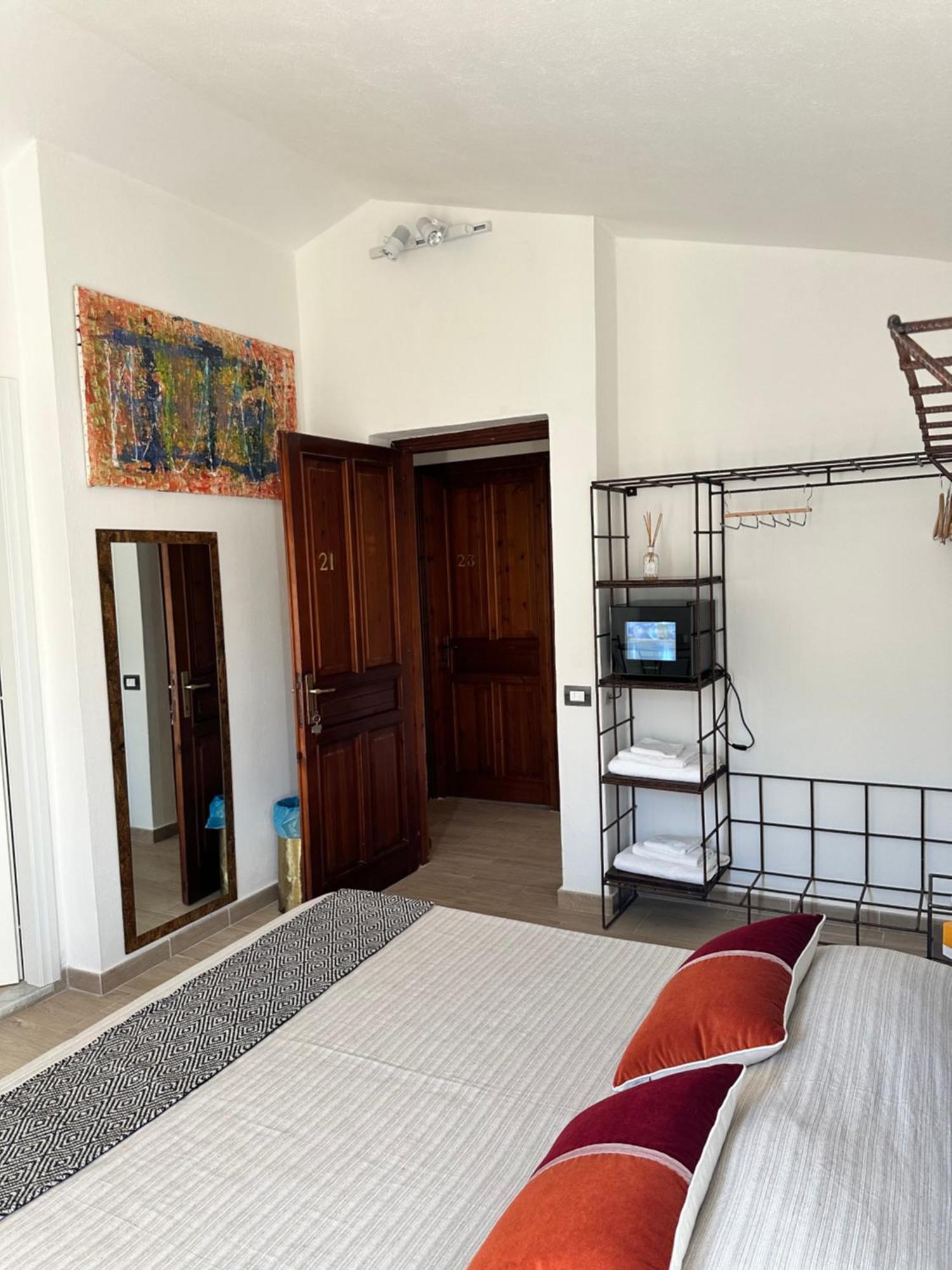 カポテッラ Relais Del Poggio Bed & Breakfast エクステリア 写真